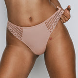 Primadonna - Twist Side String Powder Rose