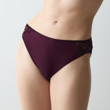 Triumph - Amourette Tai Trusse Claret