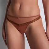 Aubade - Sheer Emotion String Honey