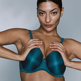 Primadonna - Deauville Minimizer BH Peacock