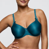 Primadonna - Deauville Minimizer BH Peacock