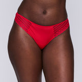 Primadonna - East End String True Red