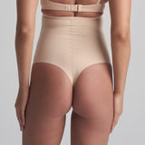 Byebra - Sculpting Højtaljet String Beige