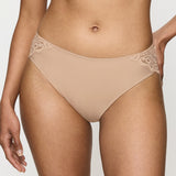 Triumph - Amourette Tai Trusse Skin