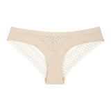 Triumph - Aura Spotlight Brazilian Creamy Dream