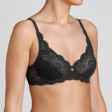 Triumph - Amourette 300 Fullcup Bh