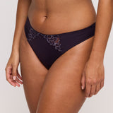 Primadonna - Deauville String Amethyst Gem