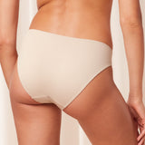 Triumph - Pure Micro Tai Trusse Cameo Beige