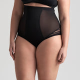 Byebra - Shape String Trusse Sort