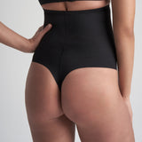 Byebra - Sculpting Højtaljet String Sort