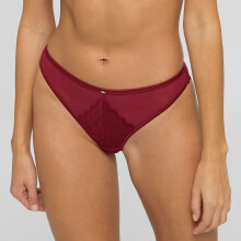 Esprit - Festive Lace String Cherry Red
