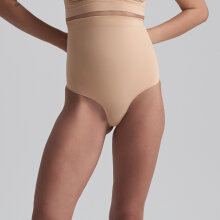 Bye bra - Soft Touch Højtaljet String Beige