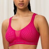 Triumph - Triaction Energy Lite Sports BH Cerise Triumph - Triaction Energy Lite Sports BH Cerise