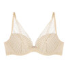 Triumph - Aura Spotlight Triangle BH Creamy Dream