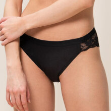 Triumph - Freedom Tai Trusse Sort Triumph - Freedom Tai Trusse Sort