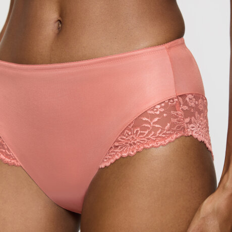Triumph - Ladyform Maxi Trusse Cameo
