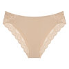 Triumph - Amourette Tai Trusse Skin