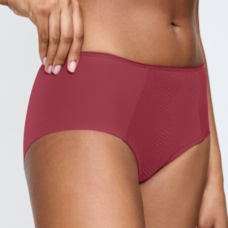 Triumph - Essential Hipster Sweet Marsala Triumph - Essential Hipster Sweet Marsala